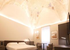 Palazzo Bellocchi - Suites & Apartments - Brindisi - Bedroom