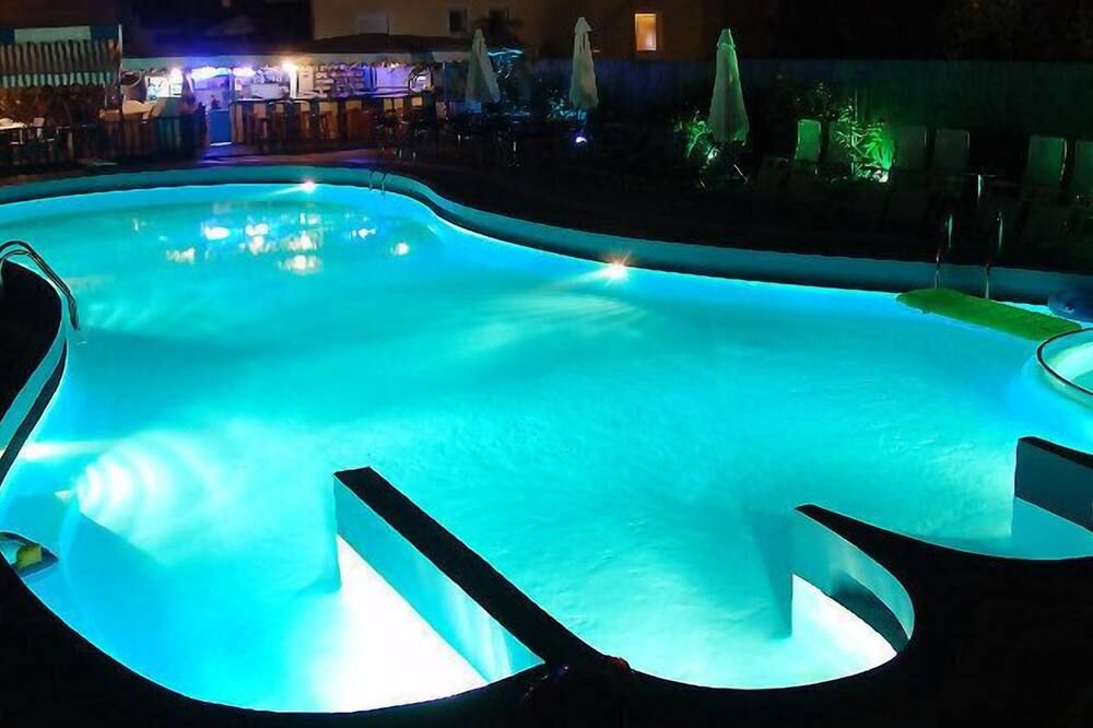 Macedon - Thasos Town - Piscine