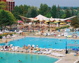 Hungarospa Thermal Hotel - Hajdúszoboszló - Pool