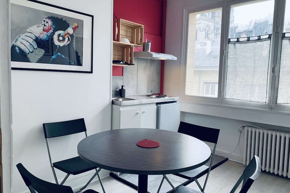 Hotel Vieille Tour Centre Rouen - רואה - חדר אוכל