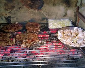 Tuscan Views: Nature, Beach, Garden, Views, BBQ, Parking, Saturnia hot springs - Grosseto - Annehmlichkeit