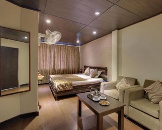 The Corner - Nainital - 臥室