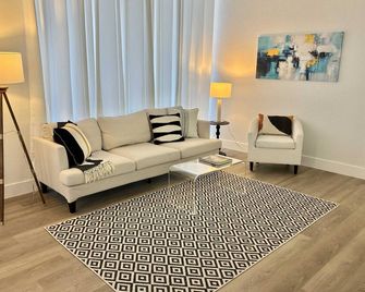 Cwb Retreats At Baymont Flats - Flat 1 - Clearwater Beach - Sala de estar