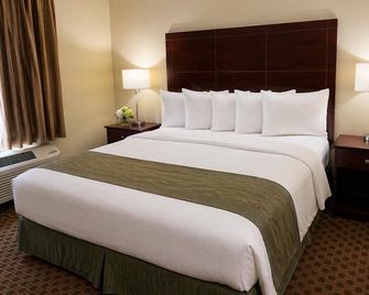 Travelodge by Wyndham Steele - Steele - Bedroom