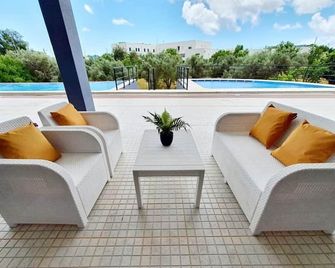 Hotel Don Rodrigues - Tavira - Piscine