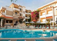 卡珊德拉酒店 - Rhodes (羅得斯公園) - Ialysos - 游泳池