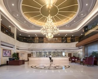 Vienna International Hotel Foshan Shiwan Branch - Foshan - Lobby