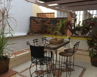 Bed & Breakfast Sunflowers - Puerto Vallarta