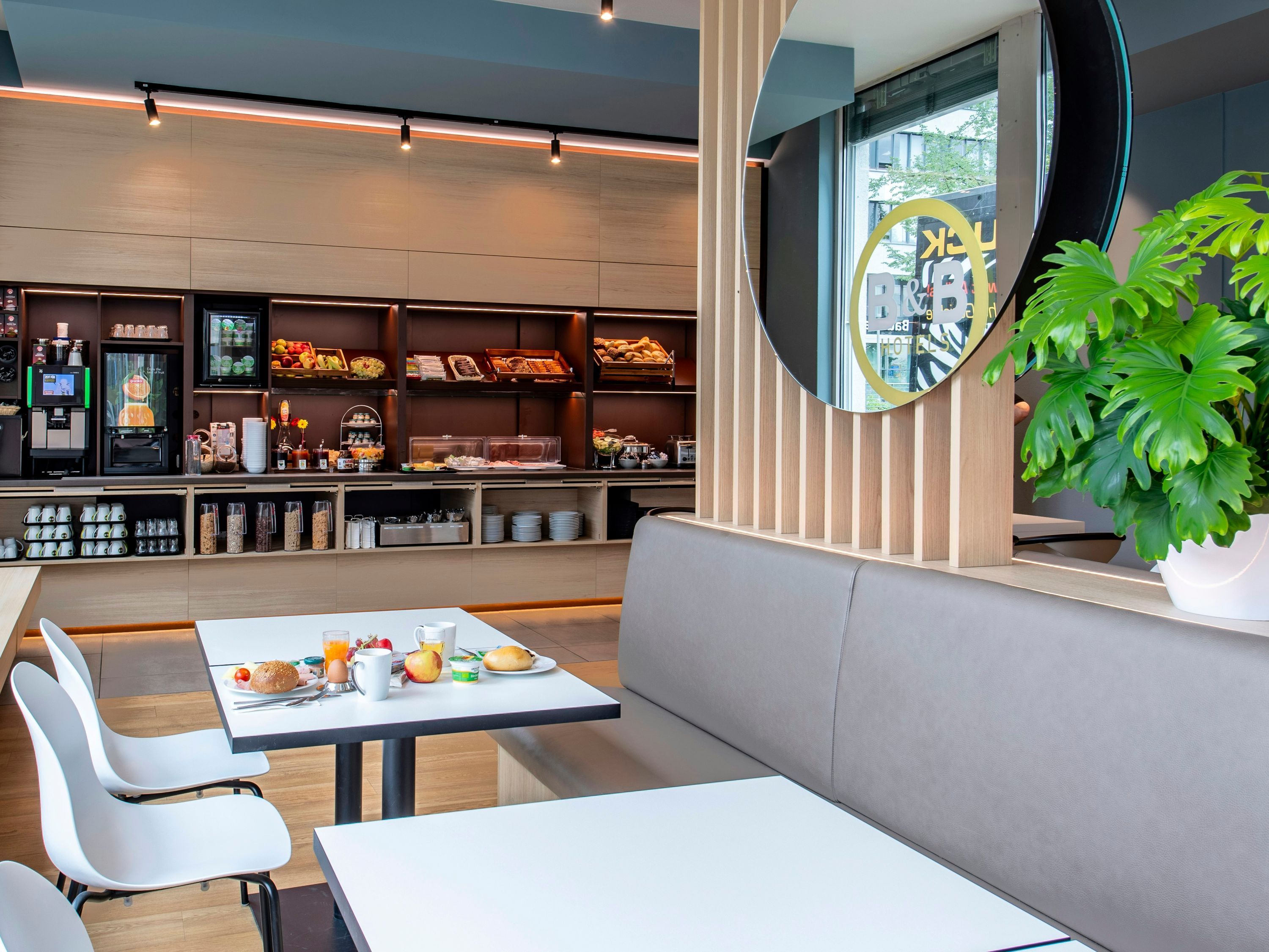B&B Hotel Nurnberg-Hbf - נורמברג - בופה