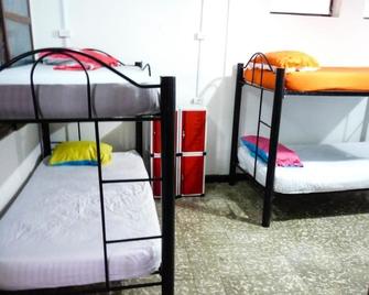 Music Hostel Cartagena - Cartagena - Bedroom