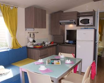 Camping Vallee Du Paradis - Agay - Cuisine