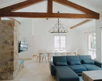 Residence Mercadal - Ax-Les-Thermes - Salon