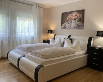 Gästehaus Matthias - דרזדן - חדר שינה