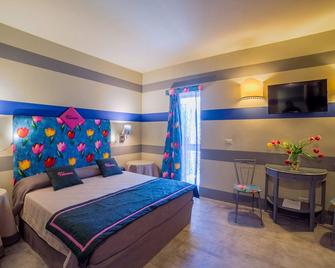 Hotel Villamare - Fontane Bianche - Bedroom