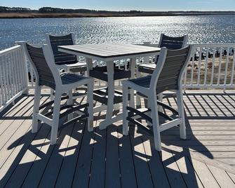 Par-Lon - Private Raised Waterfront Home on the Pocomoke River - Marion Station - Balcón