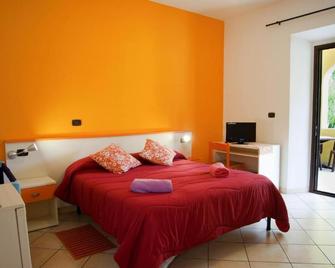 Affittacamere Casa del Sole - Cala Gonone - Habitación