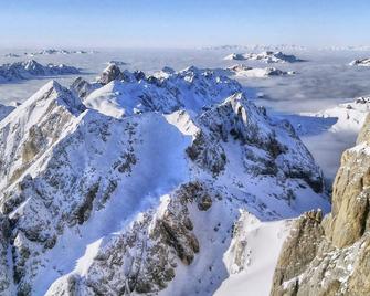 Brand new 70sqm Apartment, 1 km From Lake Carezza, in the Dolomites - 新黎凡特 - 建築