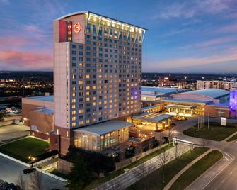 Sheraton Overland Park Hotel at the Convention Center - Overland Park - Building