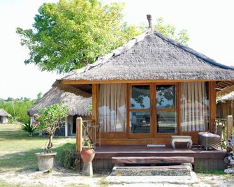 Thamarind Resort Gili Gede - Sekotong Barat - Building