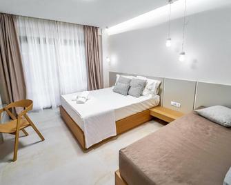 Celine's Rose - Chrisi Akti - Bedroom