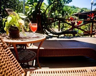 بوزادا فورتاليزا - فرناندو دي نورونا - شرفة مرصوفة