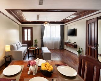 The Elephant - Siem Reap - Dining room