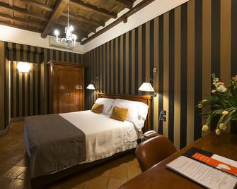 Duca d'Alba - Rome - Bedroom