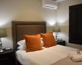 Soeteweide North B&B - George - Schlafzimmer