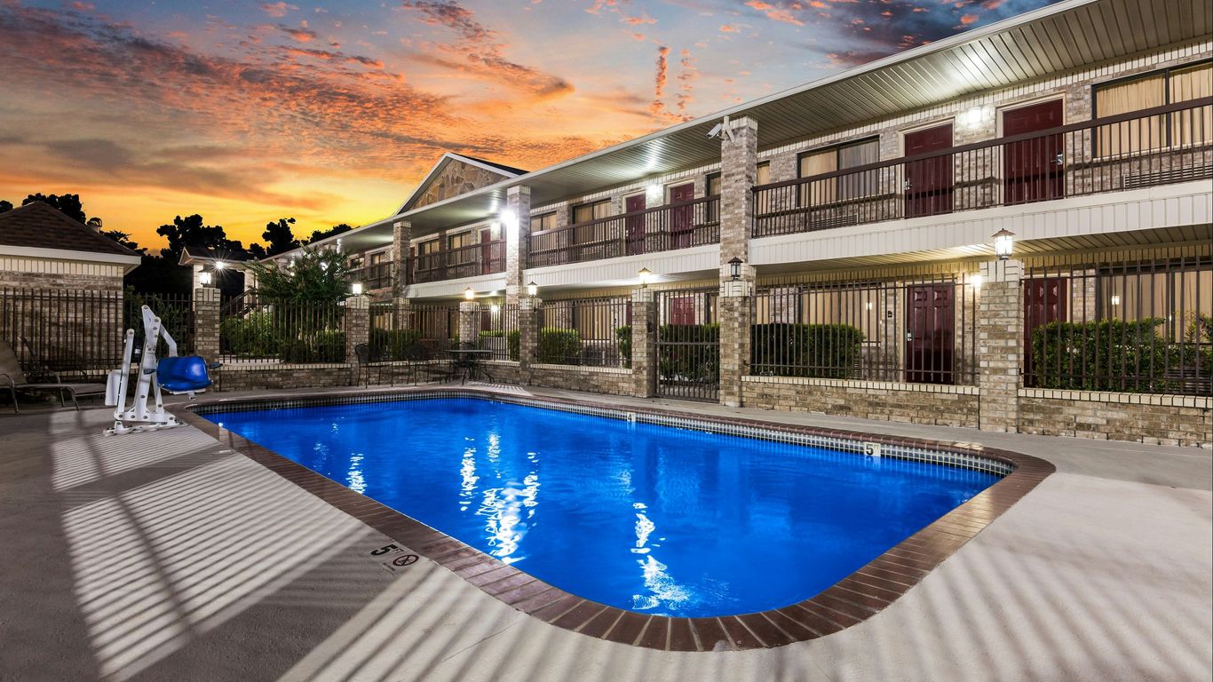 Red Roof Inn Conroe North Willis