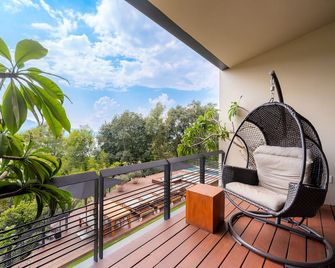 Capitalia - Casa Escondida - Valle de Bravo - Balcón