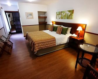 Hotel Austral Ushuaia - Ushuaia - Makuuhuone
