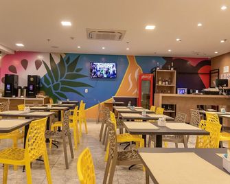 Beach Class Hotels & Residence - Flats 1 quarto em Boa Viagem por Yolo - Recife - Restaurant