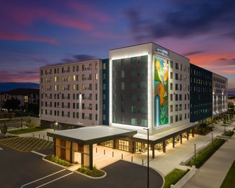 Staybridge Suites Orlando Universal Blvd by IHG - Orlando - Gebouw