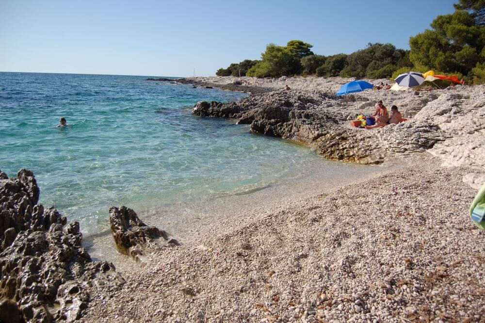 جورجونيا أبارتمنتس - Veli Rat - شاطئ