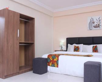 Rhogem Hotel - Takoradi - Habitación