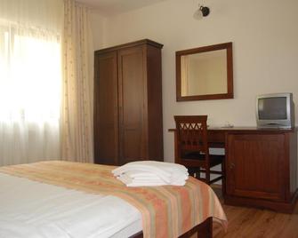 Complexul Turistic Cheile Butii - Cîmpu lui Neag - Bedroom