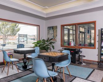 Wood River Inn & Suite - Hailey - Lobby