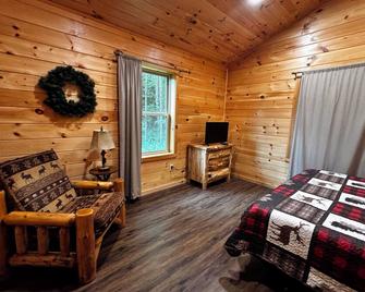 Camp Bear Path - Eagle Bay - Habitación