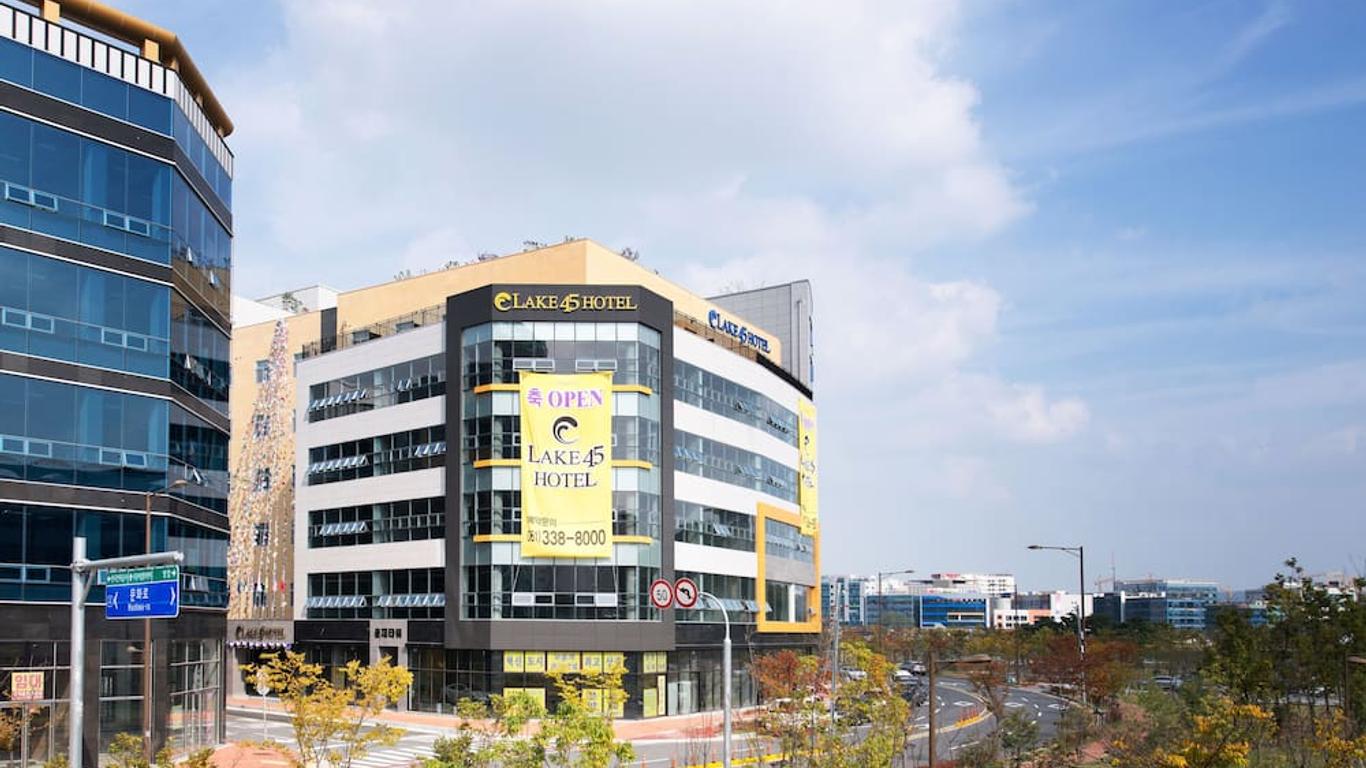 لايك 45 هوتل