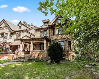 The Chill Cellar - Detroit - Budynek