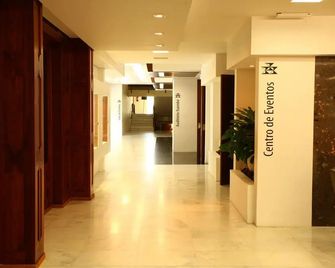 Itaimbé Palace Hotel - Santa Maria - Pasillo