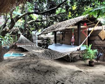 棕櫚樹渡假村 - 恰納喬納 - 卡納科納 - 游泳池