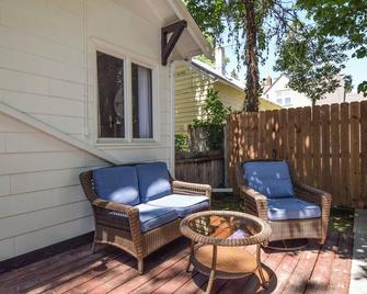 Centrally Located Updated 1927 Art Deco - Sioux Falls - Patio