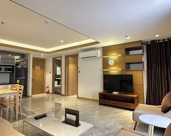 One Euphoria Luxe Hotel - Angeles City