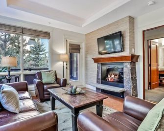 Woodland Retreat 2 Bedroom - Canmore