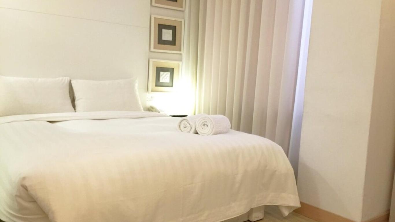 Red Residence Hotel