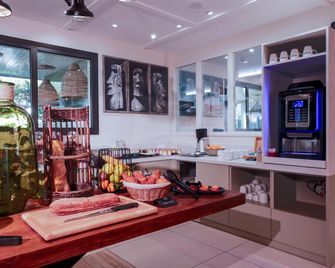 Hotel Campanile Marseille - Vitrolles Anjoly - Vitrolles - Spisestue