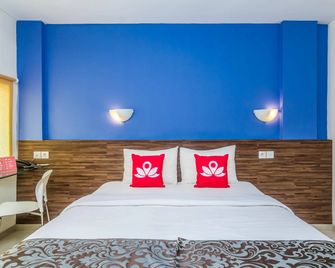 ZEN Rooms Basic Jimbaran Taman Mulia - South Kuta - Bedroom