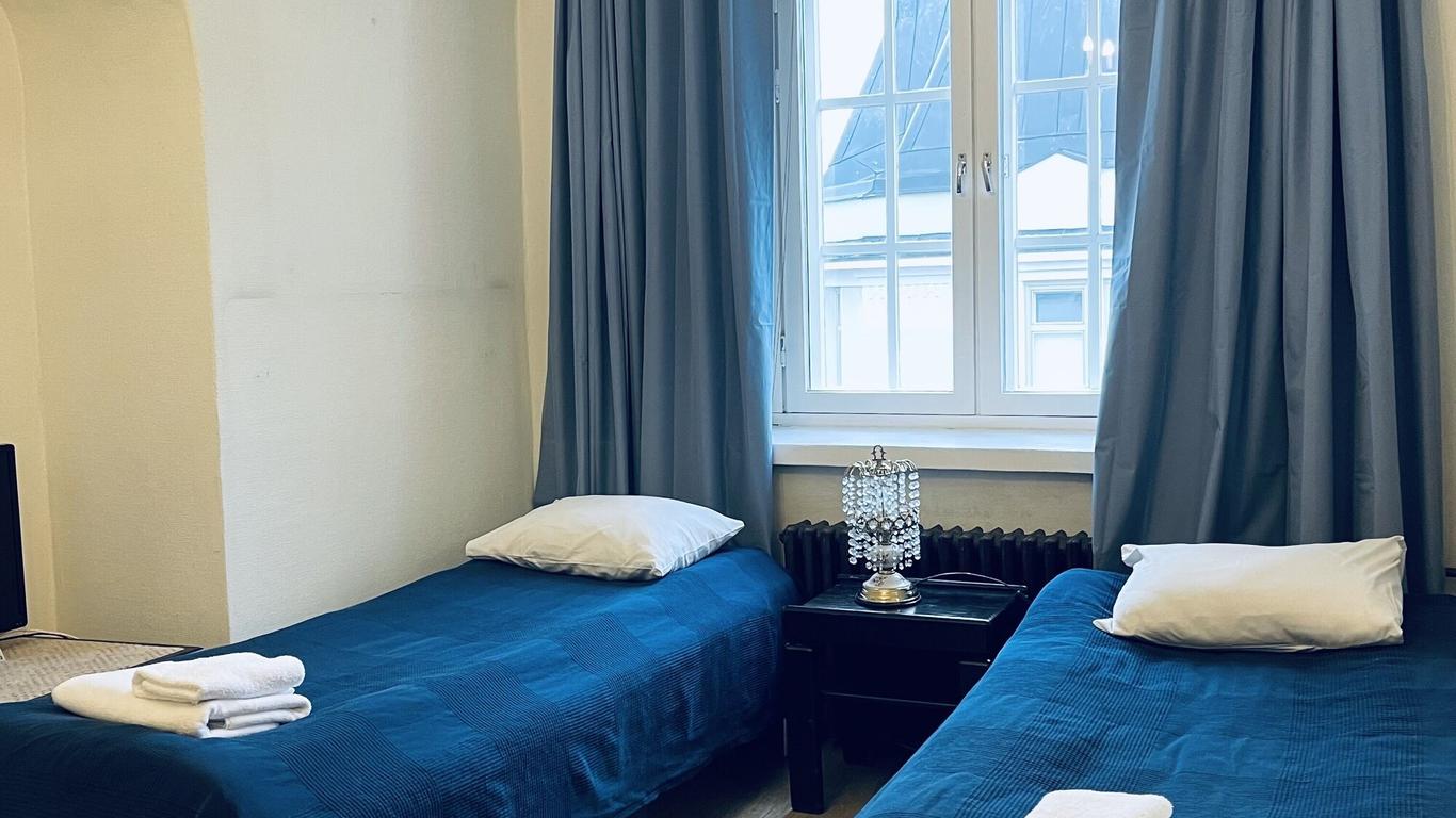 Senate Hotel