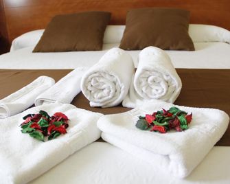 Hotel Hidalgo - Esquivias - Habitación